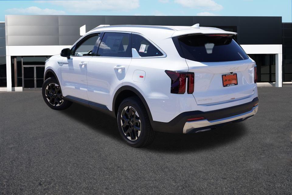new 2026 Kia Sorento car, priced at $33,905