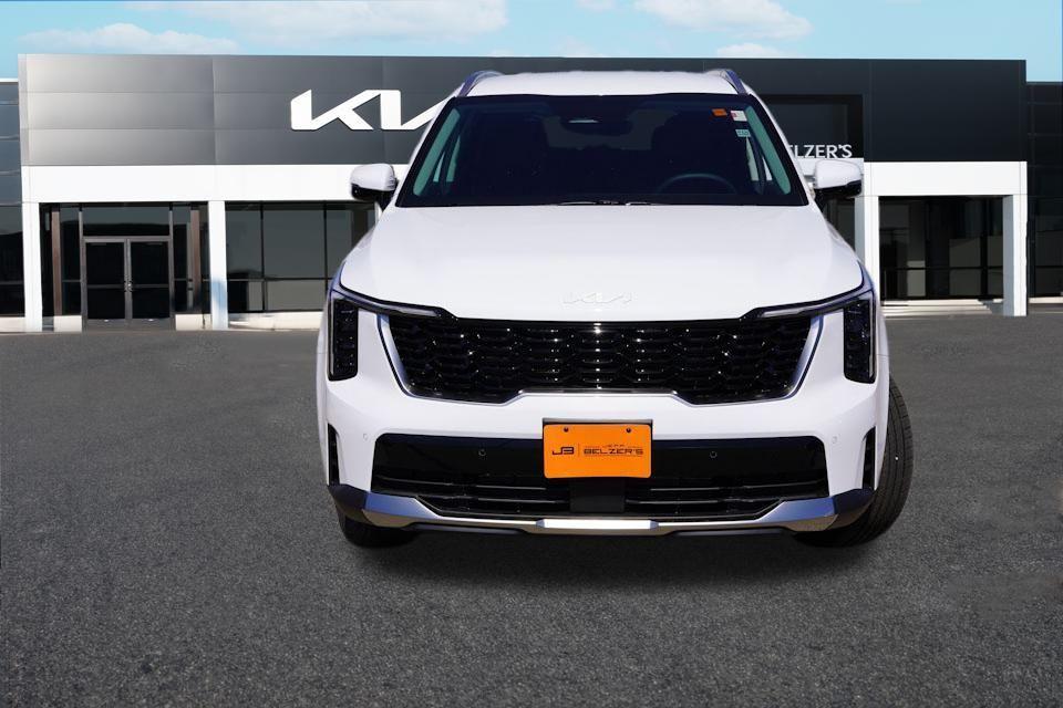 new 2026 Kia Sorento car, priced at $33,905