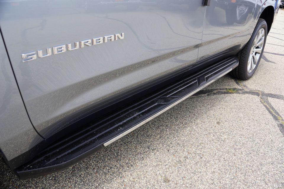 new 2025 Chevrolet Suburban car, priced at $78,910