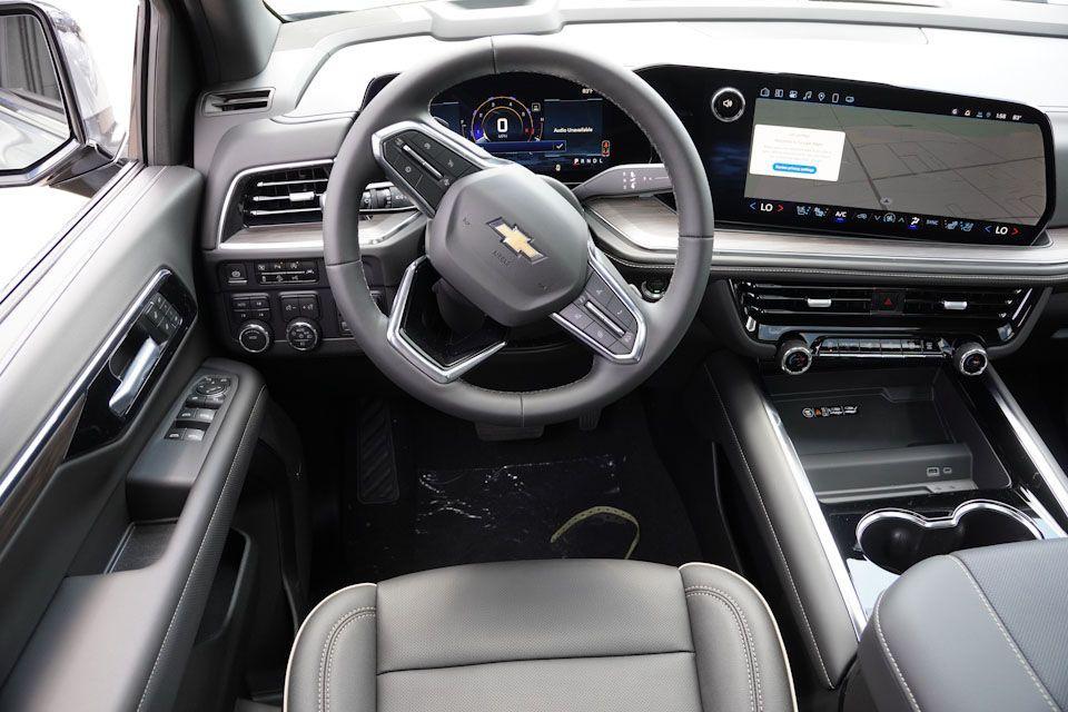 new 2025 Chevrolet Suburban car, priced at $78,910