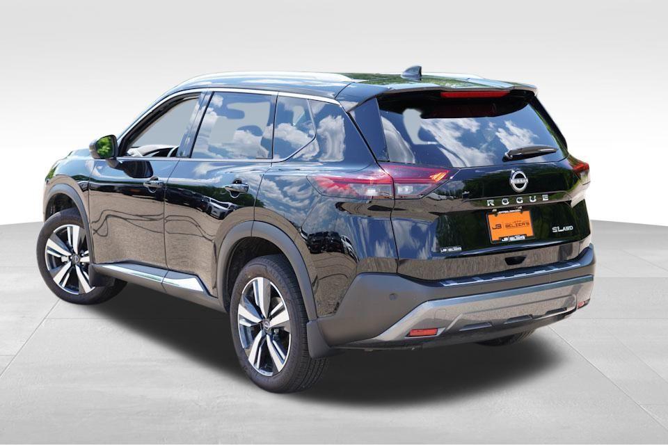 used 2023 Nissan Rogue car, priced at $27,876