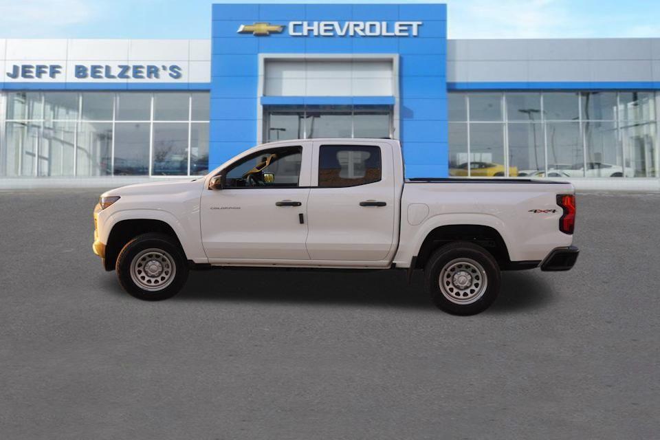 new 2024 Chevrolet Colorado car, priced at $35,945