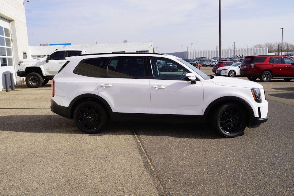 used 2022 Kia Telluride car, priced at $32,425