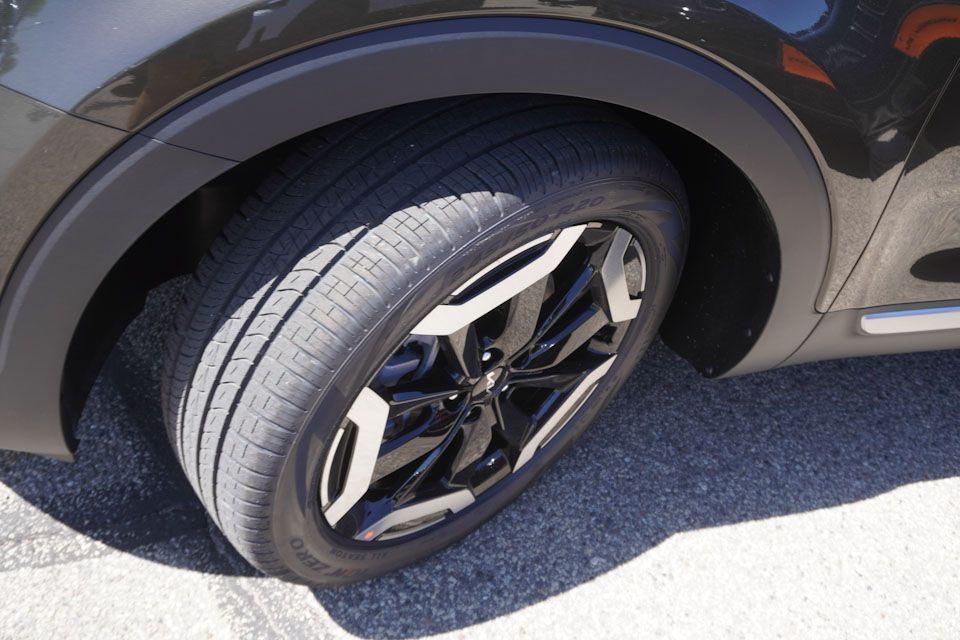 new 2025 Kia Telluride car, priced at $43,330