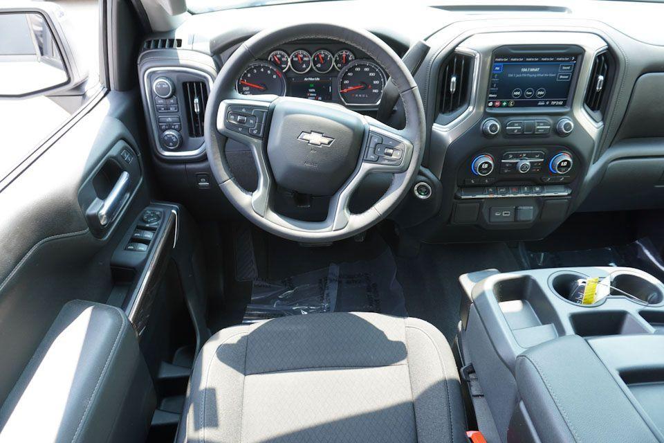 used 2022 Chevrolet Silverado 1500 Limited car, priced at $31,223