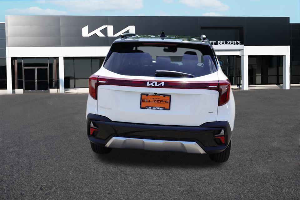 new 2025 Kia Seltos car, priced at $25,798