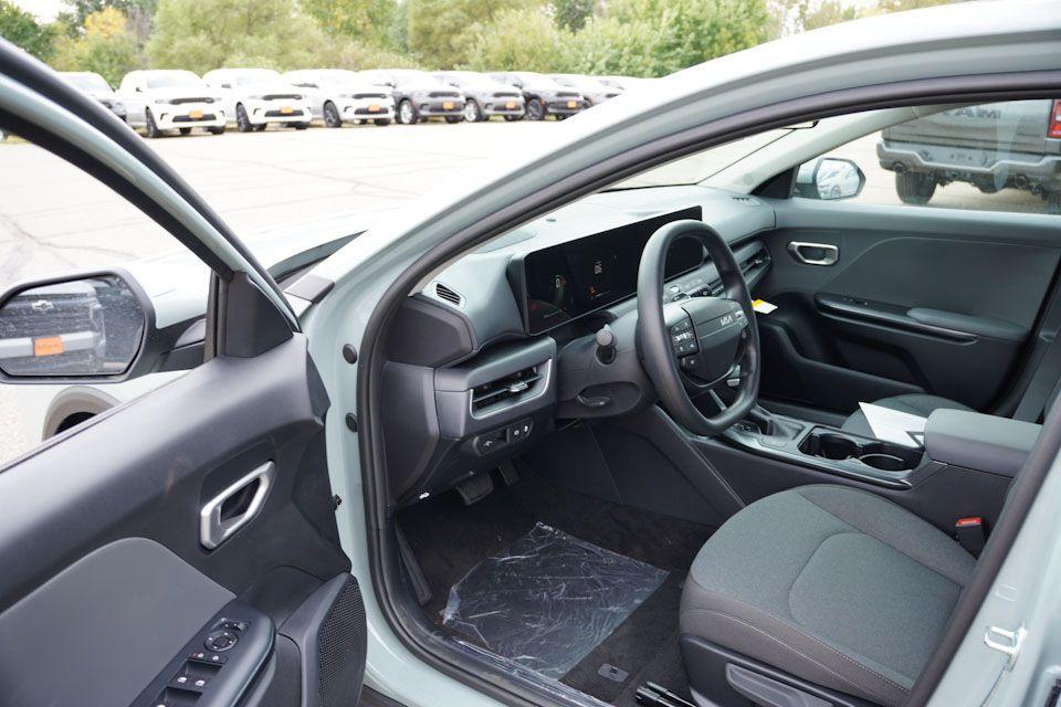new 2025 Kia K4 car, priced at $21,723