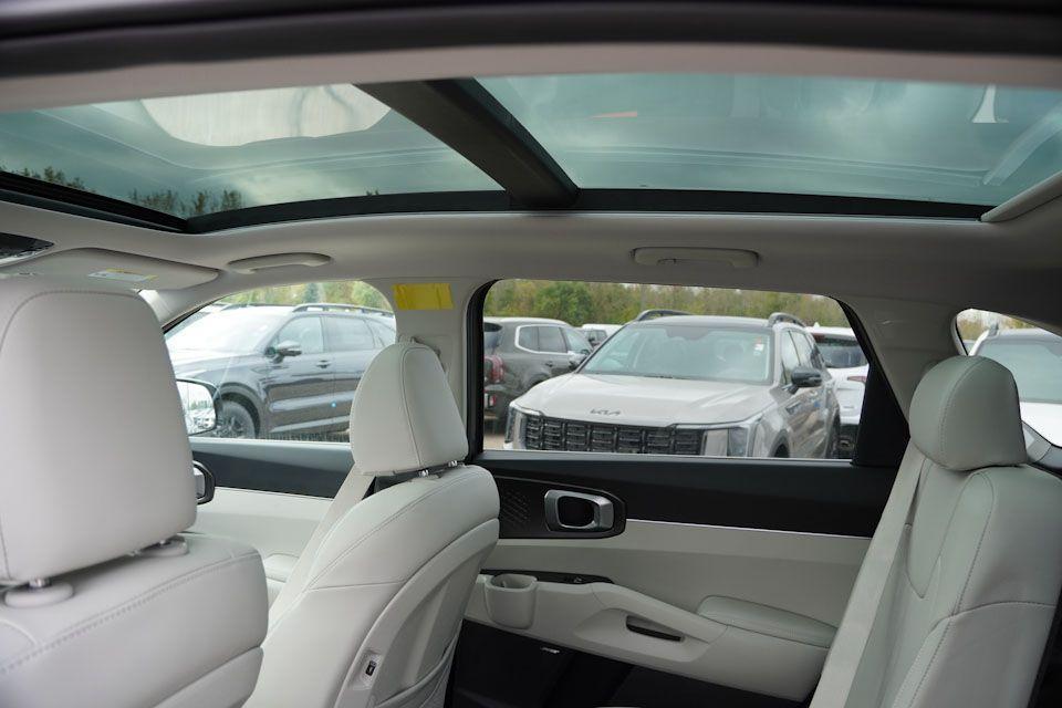 new 2026 Kia Sorento Hybrid car, priced at $41,781