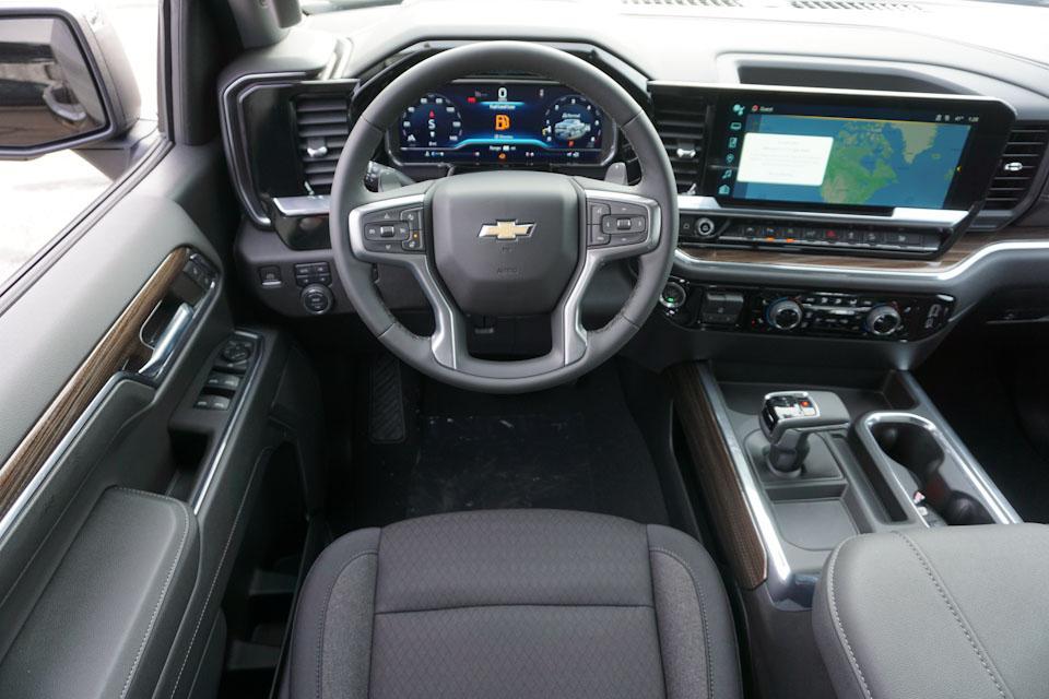 new 2024 Chevrolet Silverado 1500 car, priced at $50,715
