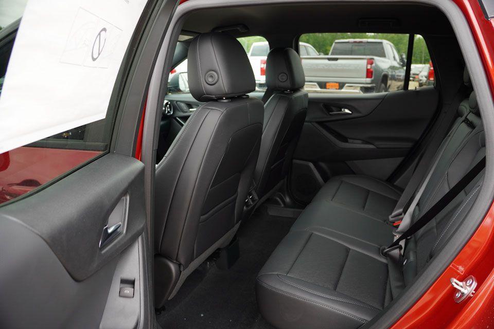 new 2026 Chevrolet Equinox car, priced at $32,780