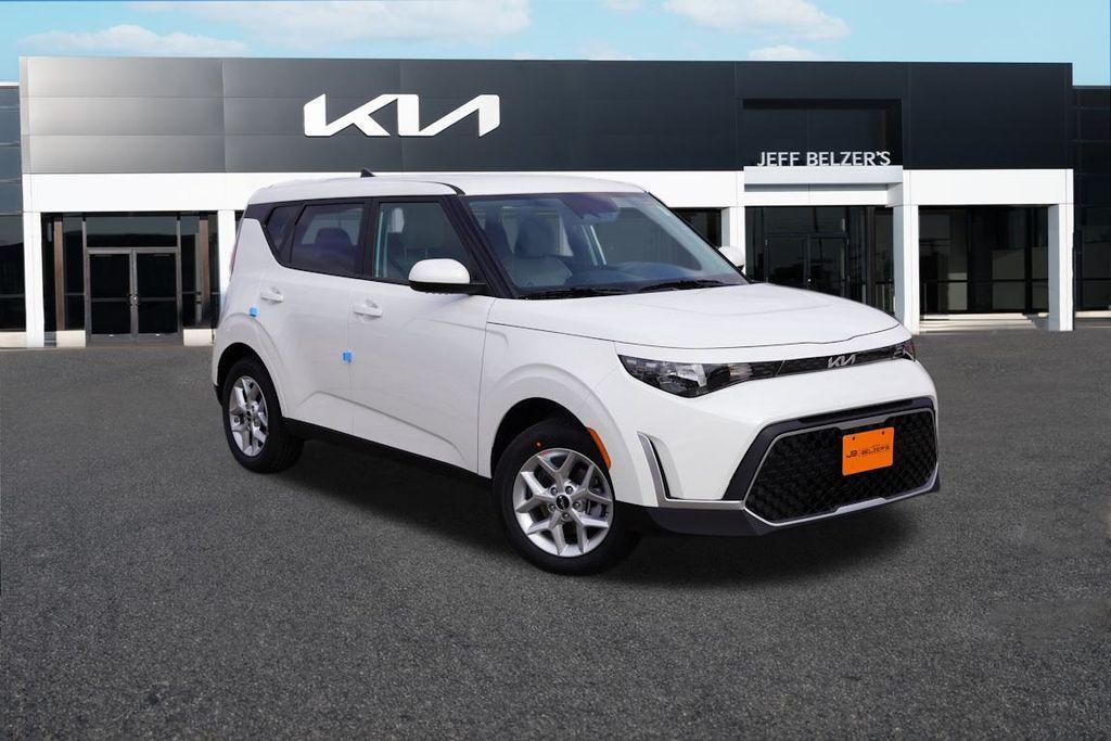 new 2025 Kia Soul car, priced at $20,598