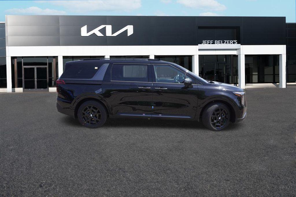 new 2025 Kia Carnival Hybrid car, priced at $51,001