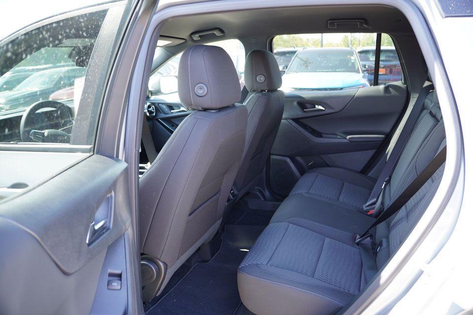 new 2026 Chevrolet Equinox car, priced at $28,495