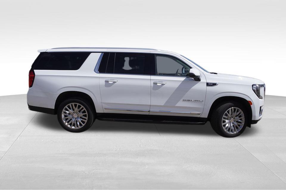 used 2023 GMC Yukon XL car, priced at $83,786