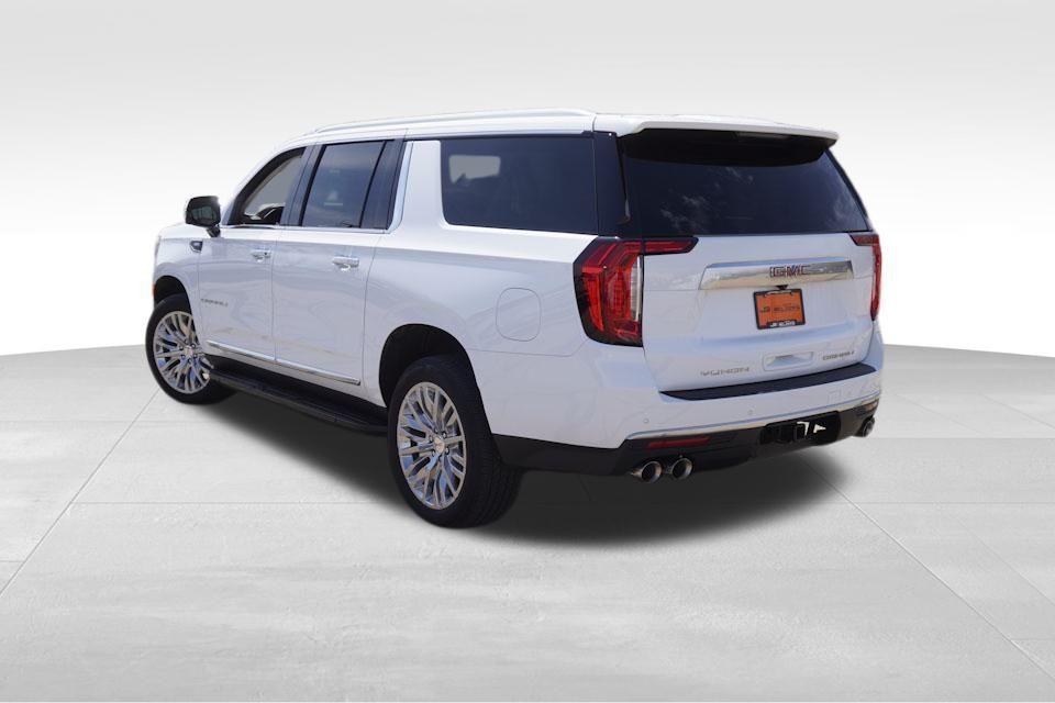 used 2023 GMC Yukon XL car, priced at $83,786