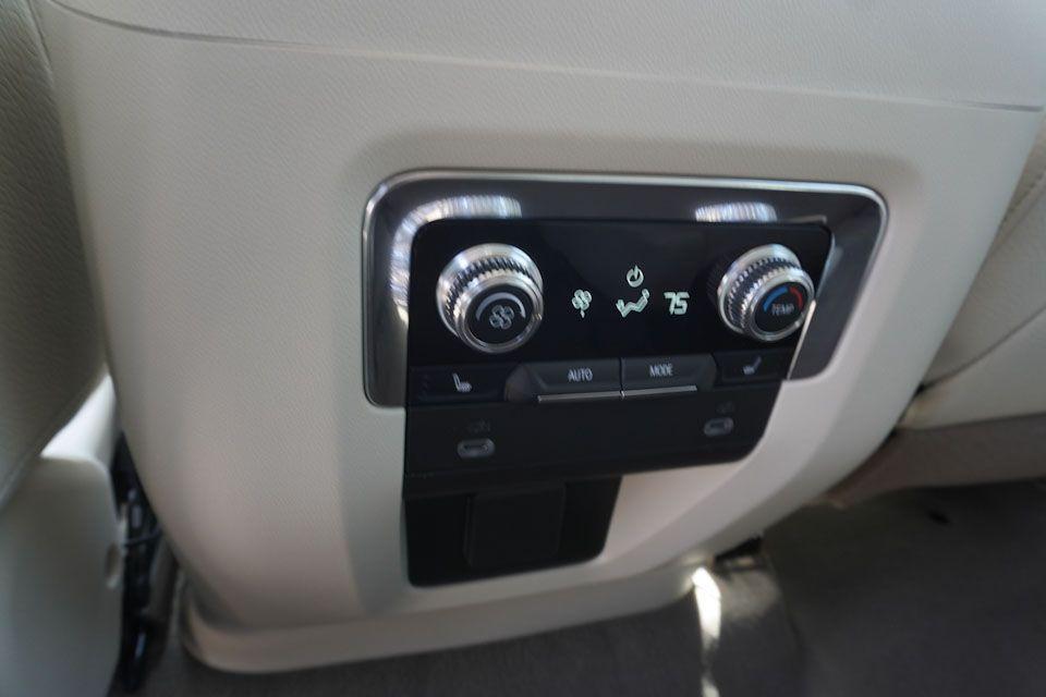 used 2023 GMC Yukon XL car, priced at $83,786