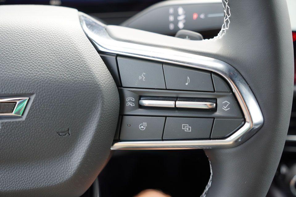 new 2026 Chevrolet Traverse car, priced at $49,661