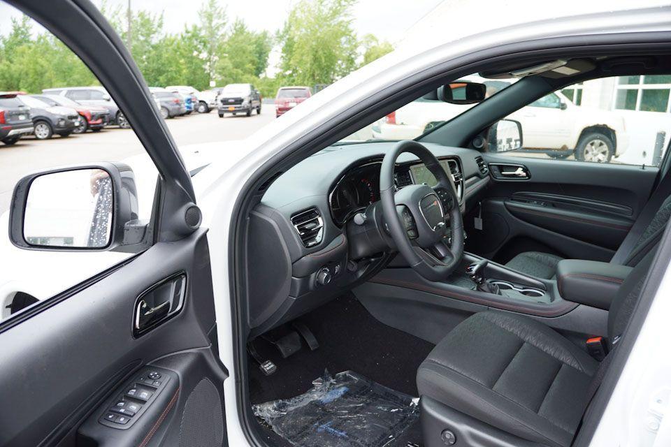 new 2025 Dodge Durango car, priced at $50,178