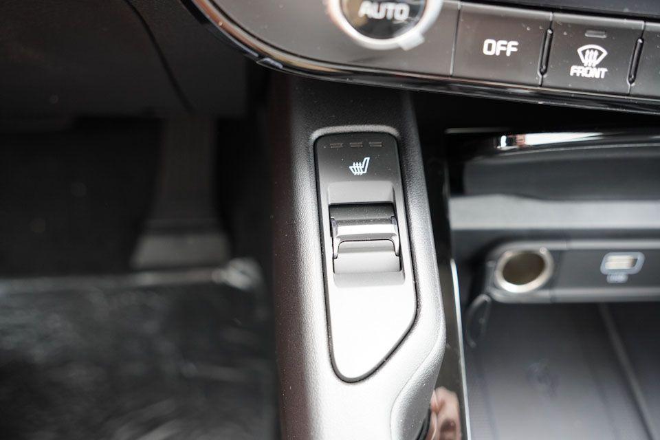 new 2025 Kia Telluride car, priced at $40,168