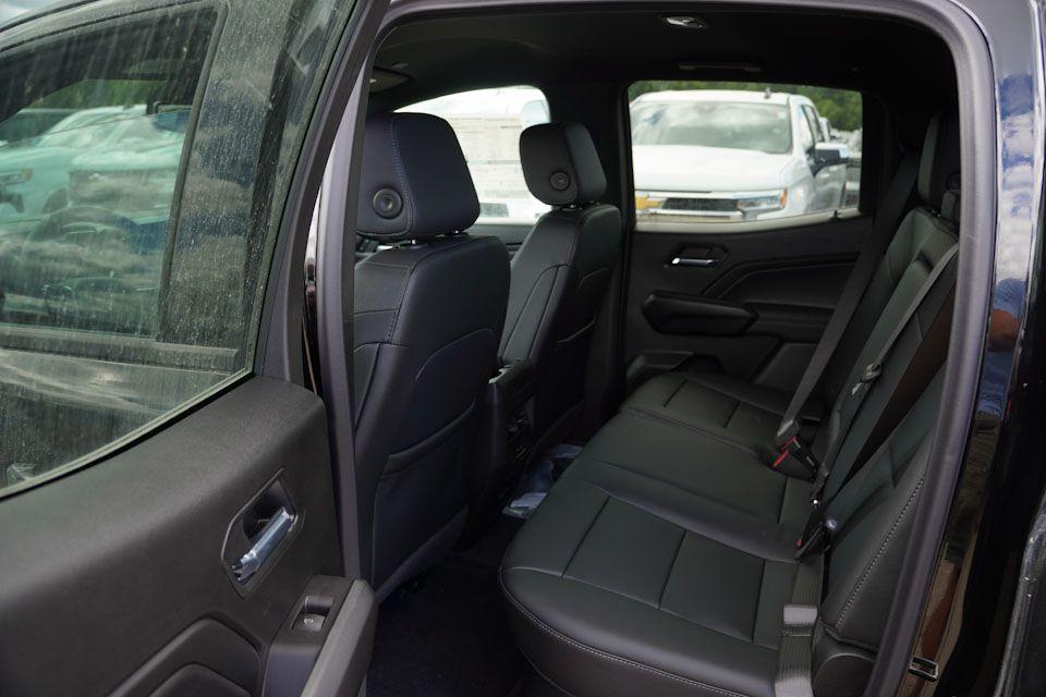 new 2026 Chevrolet Colorado car, priced at $41,060