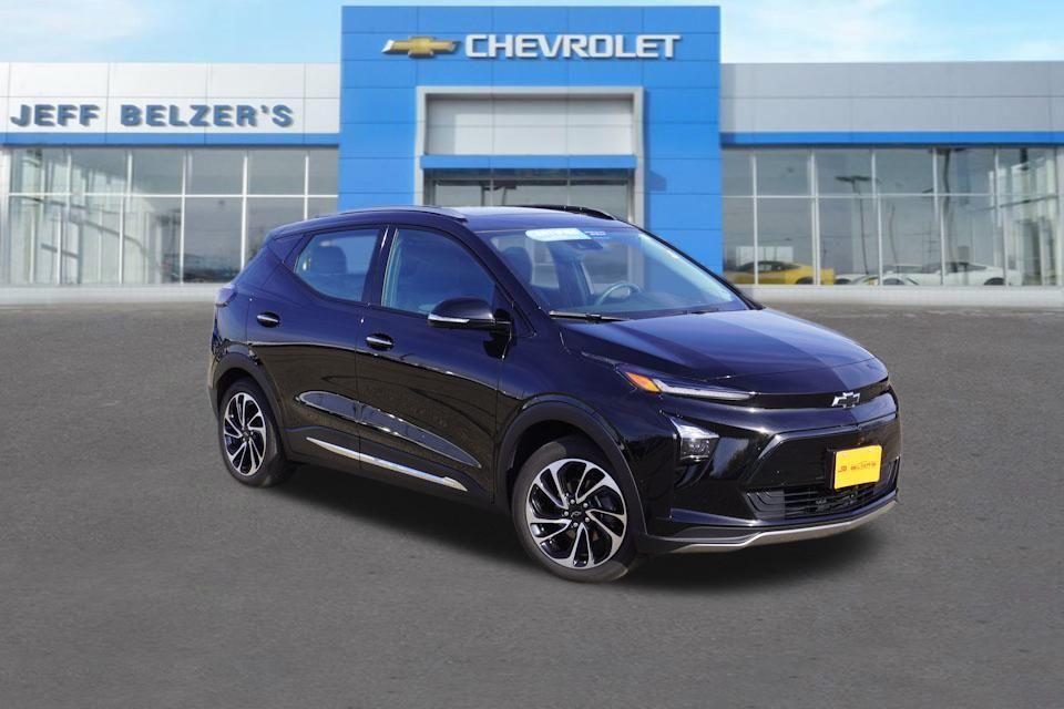 used 2023 Chevrolet Bolt EUV car, priced at $25,703