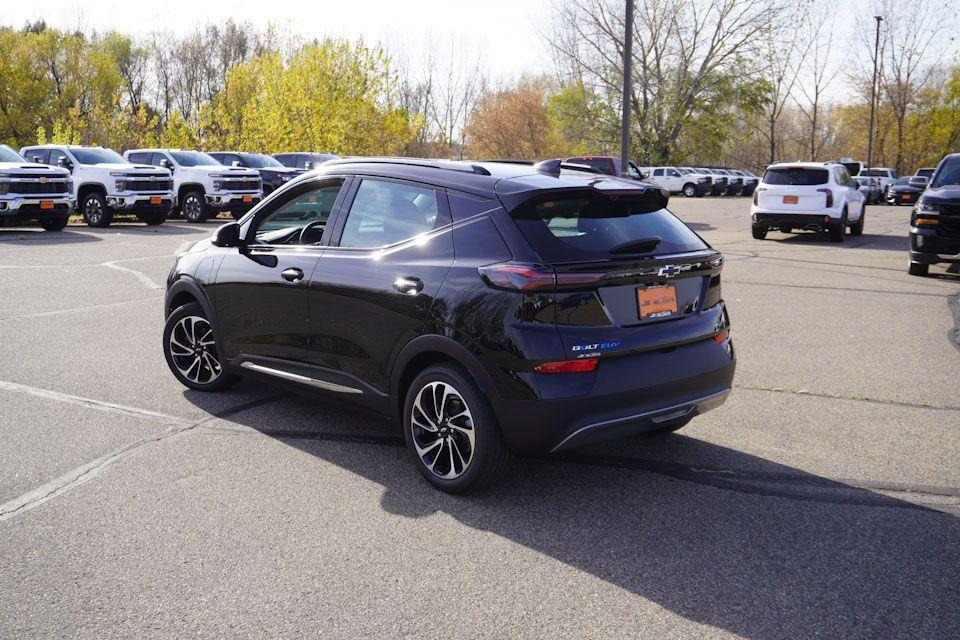 used 2023 Chevrolet Bolt EUV car, priced at $25,654