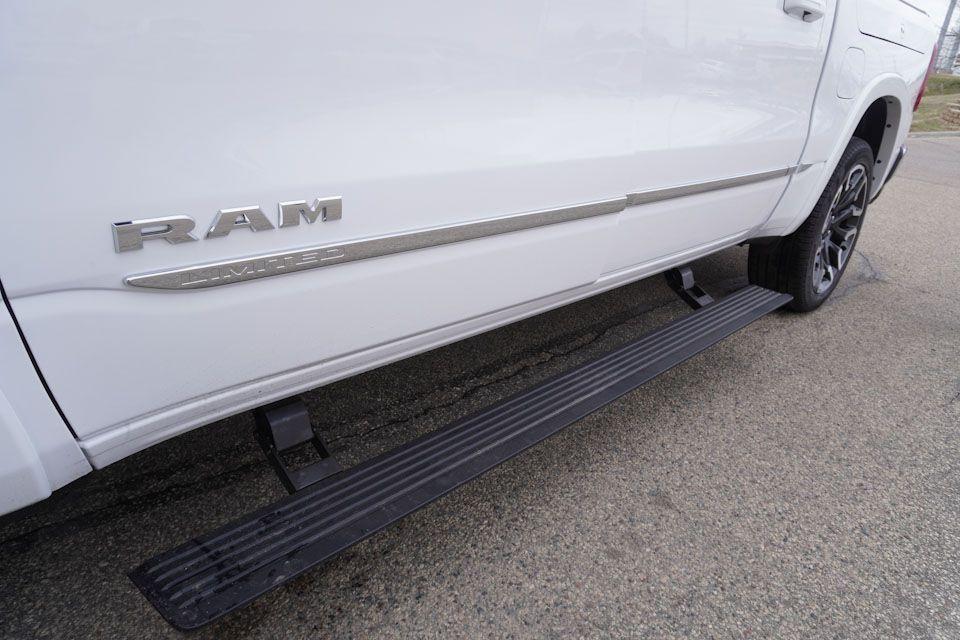 new 2025 Ram 1500 car, priced at $71,138