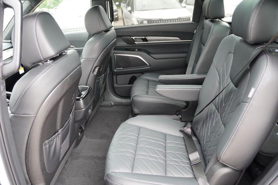 new 2025 Kia Telluride car, priced at $49,844