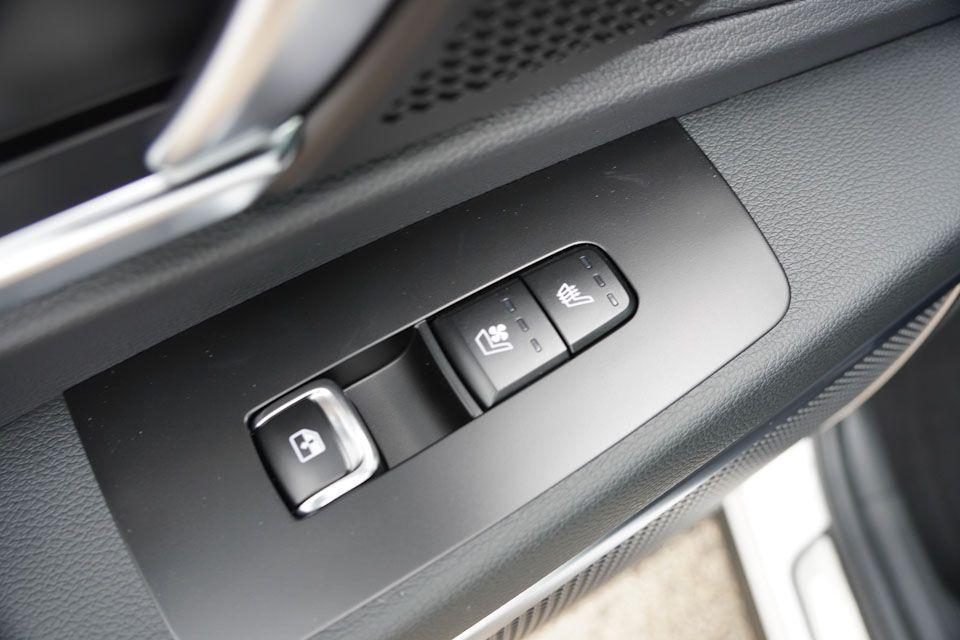 new 2025 Kia Telluride car, priced at $49,844