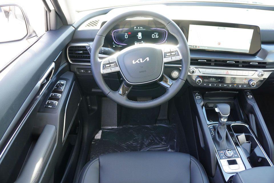 new 2025 Kia Telluride car, priced at $40,070