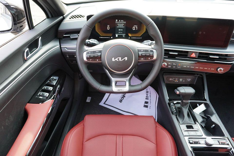 new 2025 Kia K5 car, priced at $30,251