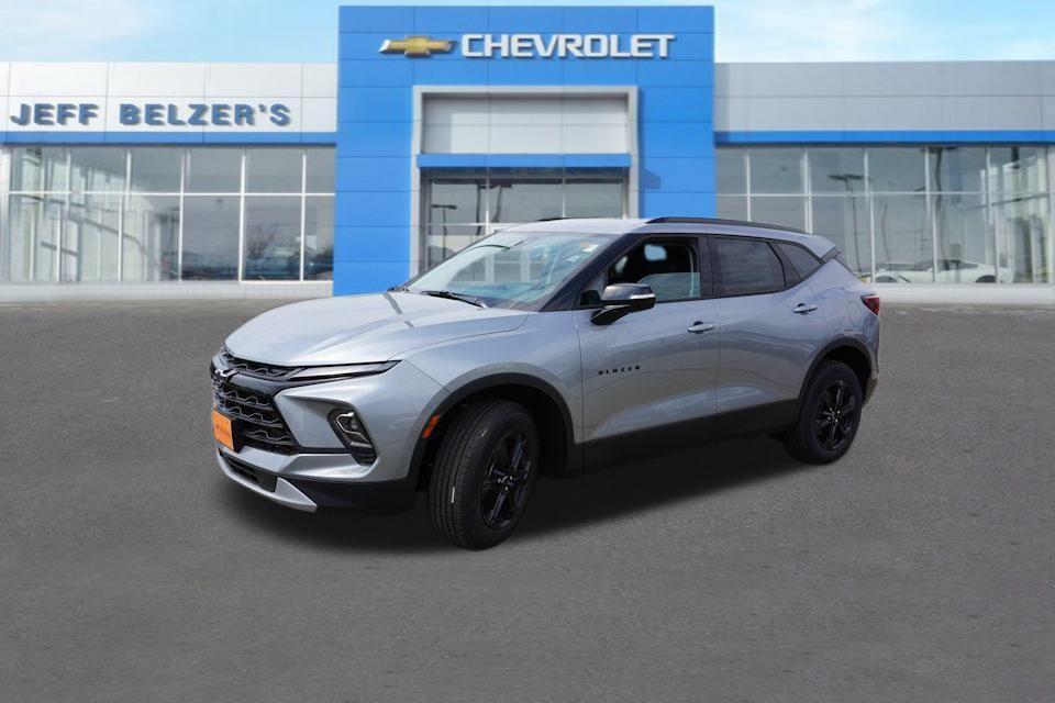 new 2025 Chevrolet Blazer car, priced at $39,840