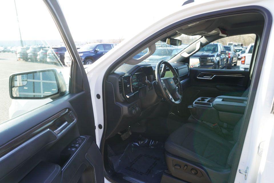 used 2023 Chevrolet Silverado 1500 car, priced at $30,633