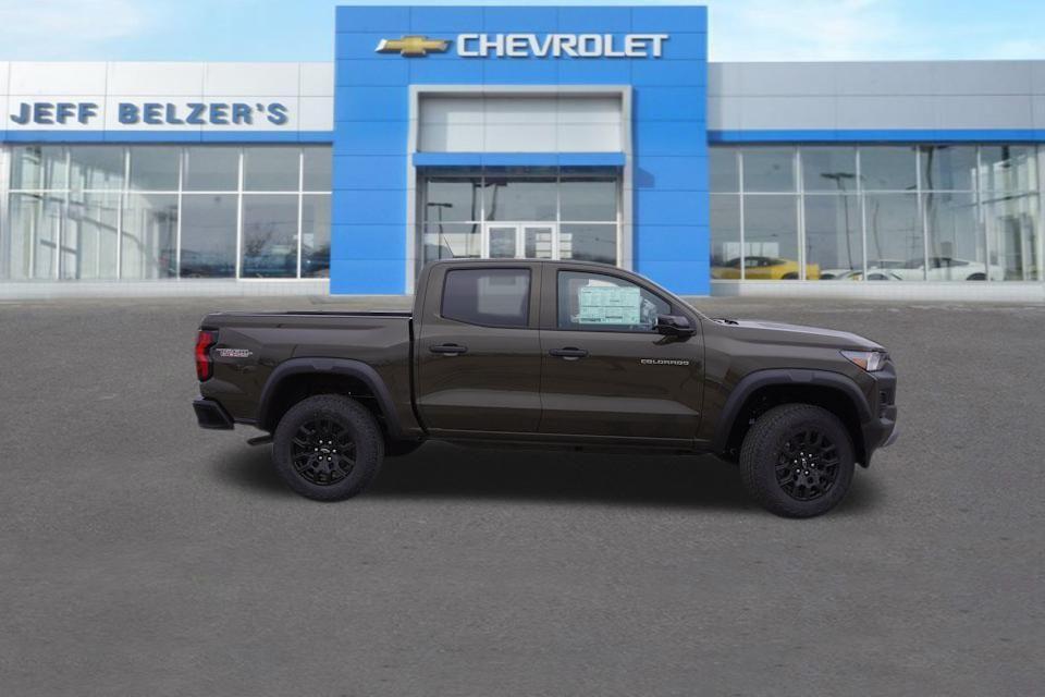 new 2024 Chevrolet Colorado car, priced at $37,990