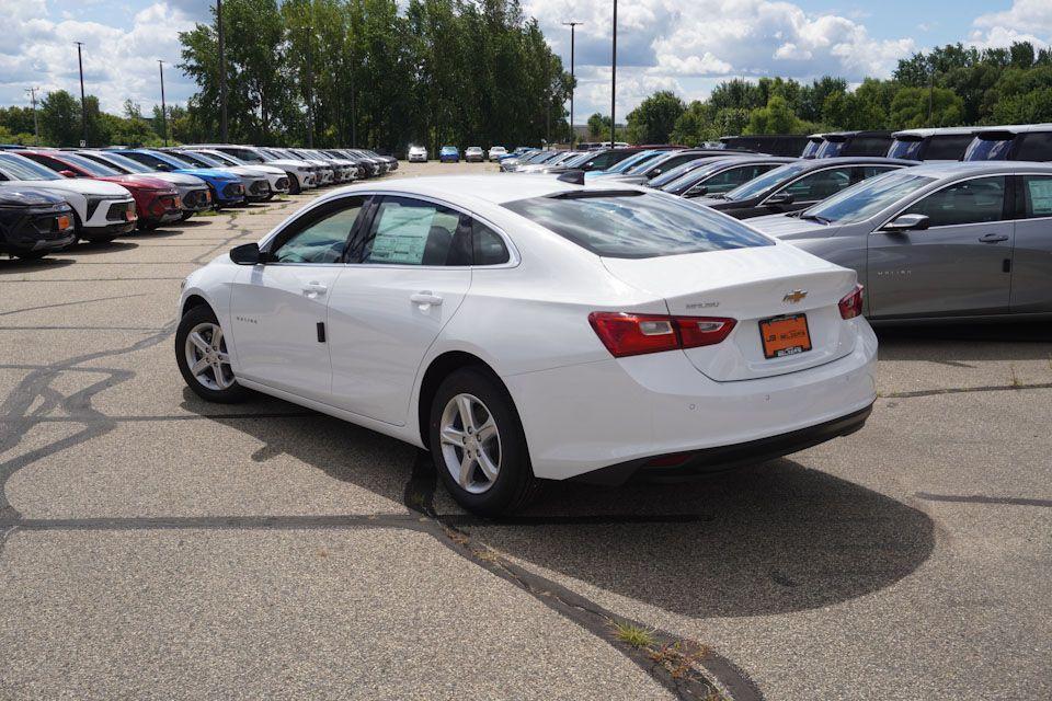 new 2025 Chevrolet Malibu car, priced at $24,595