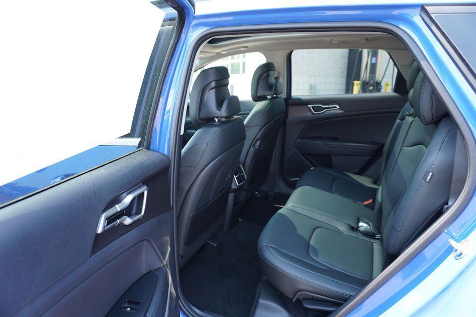 new 2026 Kia Sportage car, priced at $32,205