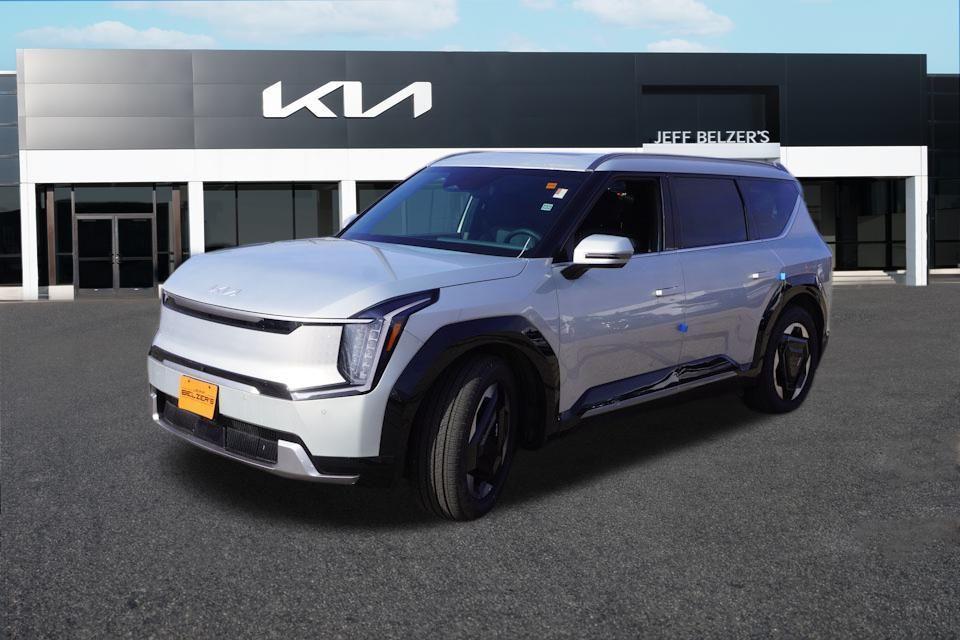 new 2024 Kia EV9 car, priced at $60,998