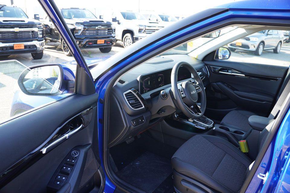 new 2026 Kia Seltos car, priced at $27,729
