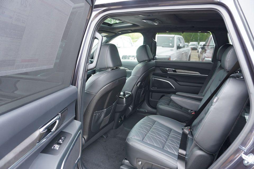new 2025 Kia Telluride car, priced at $50,241
