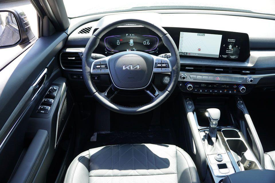new 2025 Kia Telluride car, priced at $43,615
