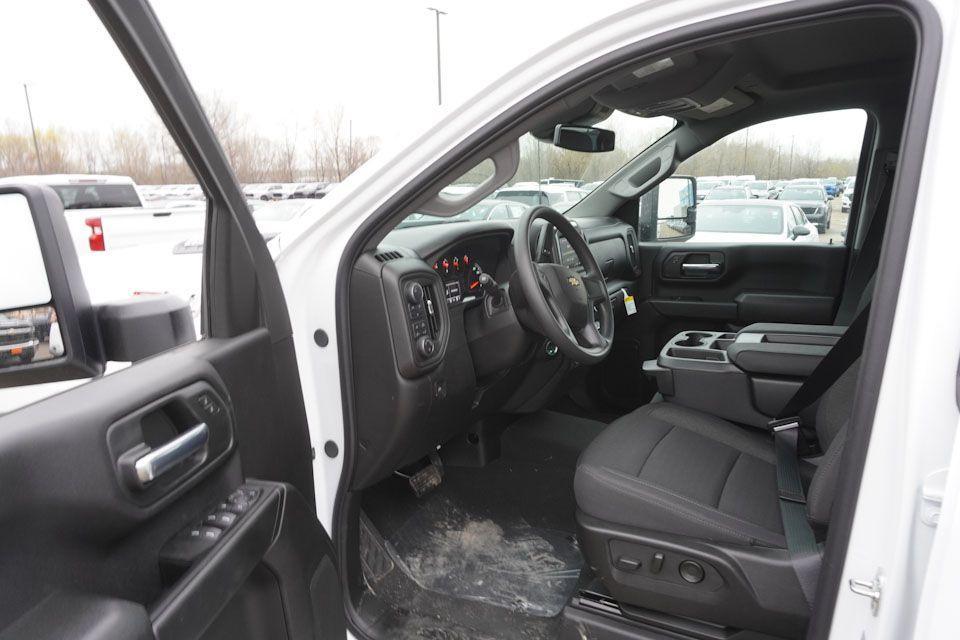 new 2025 Chevrolet Silverado 2500 car, priced at $52,675
