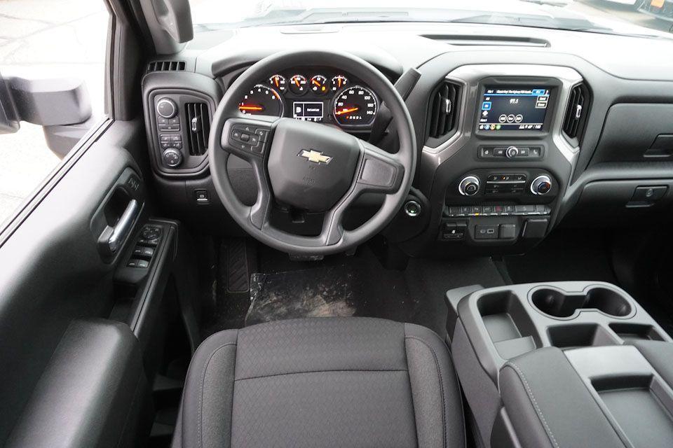 new 2025 Chevrolet Silverado 2500 car, priced at $52,675
