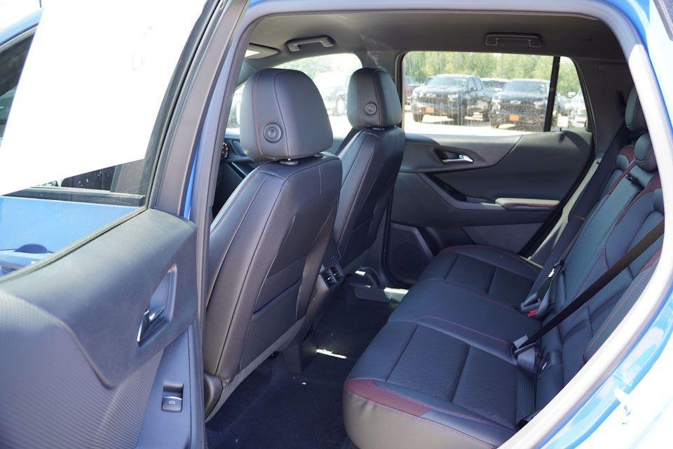 new 2026 Chevrolet Equinox car, priced at $34,640