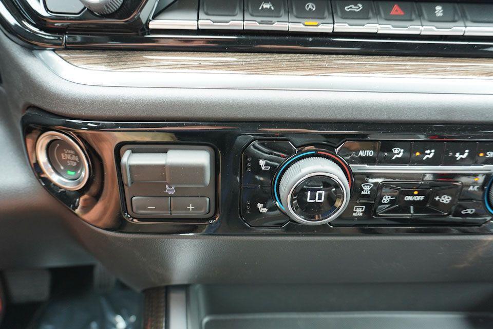 new 2025 Chevrolet Silverado 1500 car, priced at $52,940