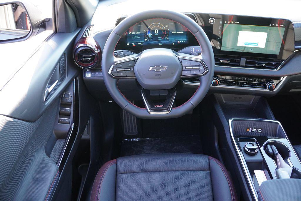 new 2026 Chevrolet Equinox car, priced at $35,290