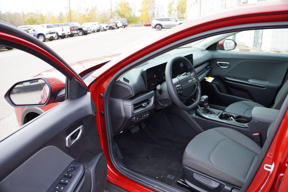 new 2025 Kia K4 car, priced at $22,104