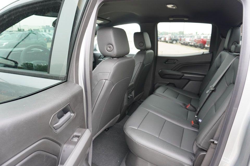new 2025 Chevrolet Colorado car, priced at $40,870