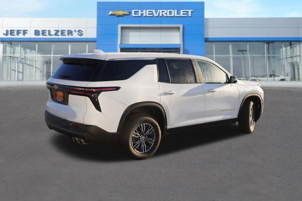 new 2024 Chevrolet Traverse car, priced at $35,895