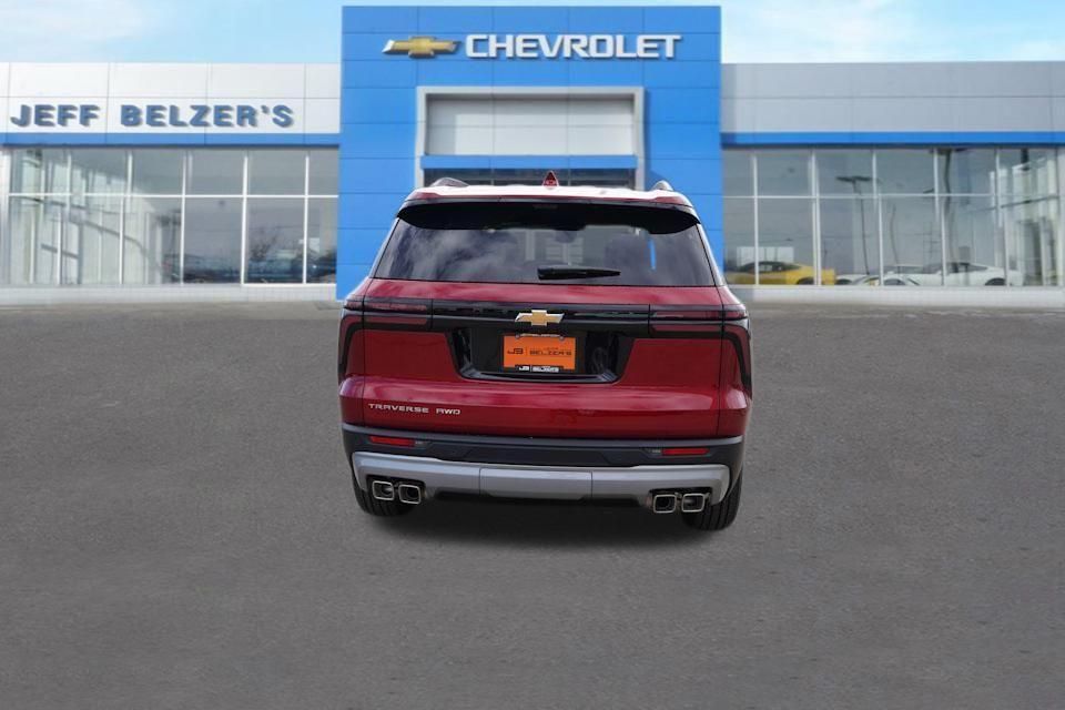 new 2026 Chevrolet Traverse car, priced at $44,315