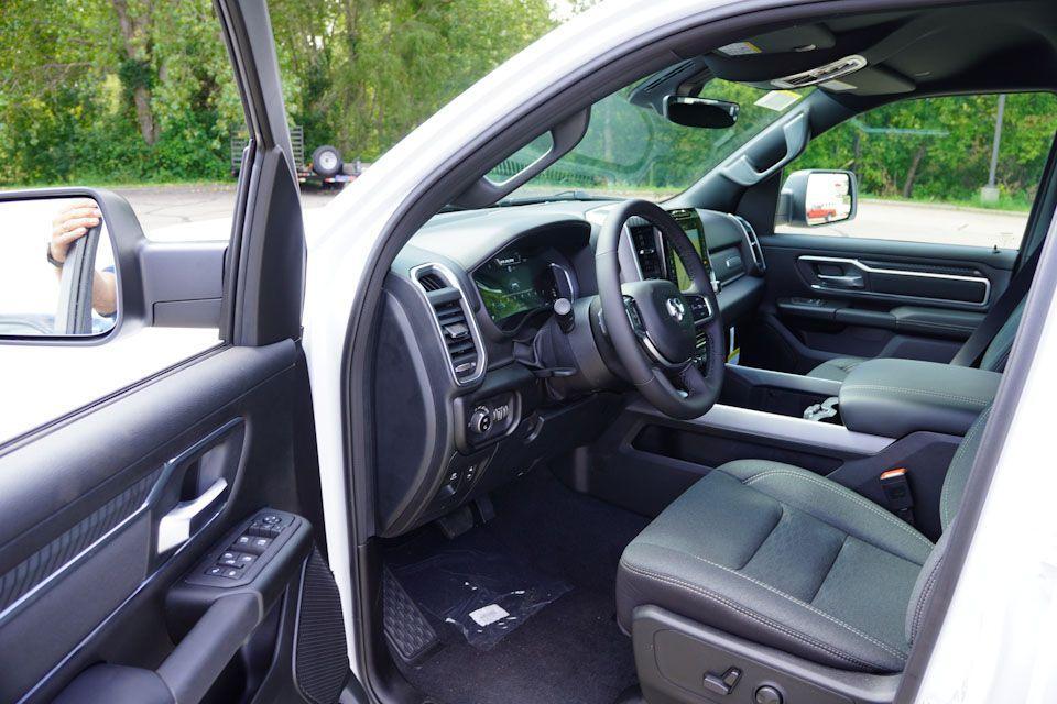 new 2025 Ram 1500 car, priced at $42,863